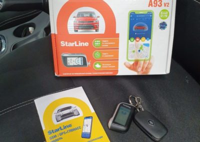 На Renault Fluence установили автосигнализацию StarLine A93 с модулями GSM и GPS