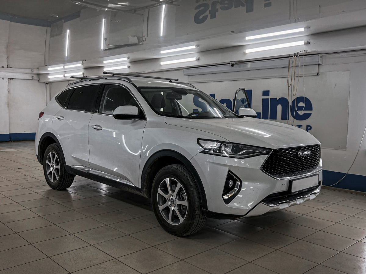 HAVAL F7 - установка камеры заднего вида и подключение к мультимедиа –  StarLine Казань.